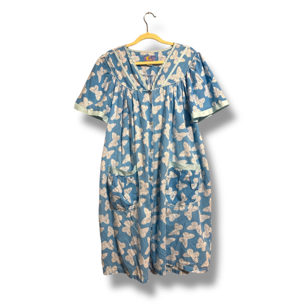 Vintage Moon Dance Cotton Blend Nightgown Butterfly Print Snap up Flutter Sleeve